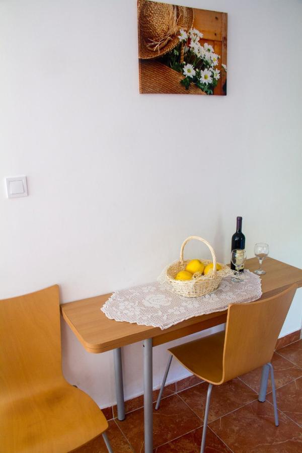 Apartment San Stefan Sveti Stefan Exterior foto